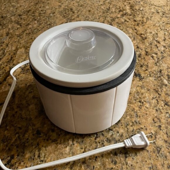 Oster Mini Round Slow Cooker/Warmer - Picture 1 of 5
